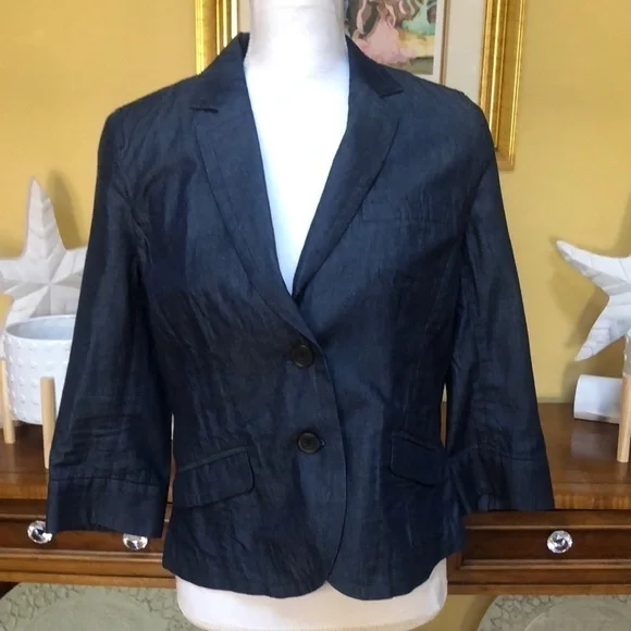 Kate Hill Women’s Light Weight Cotton Blue Denim Cropped Blazer/Jacket Size 10P - Picture 2 of 16